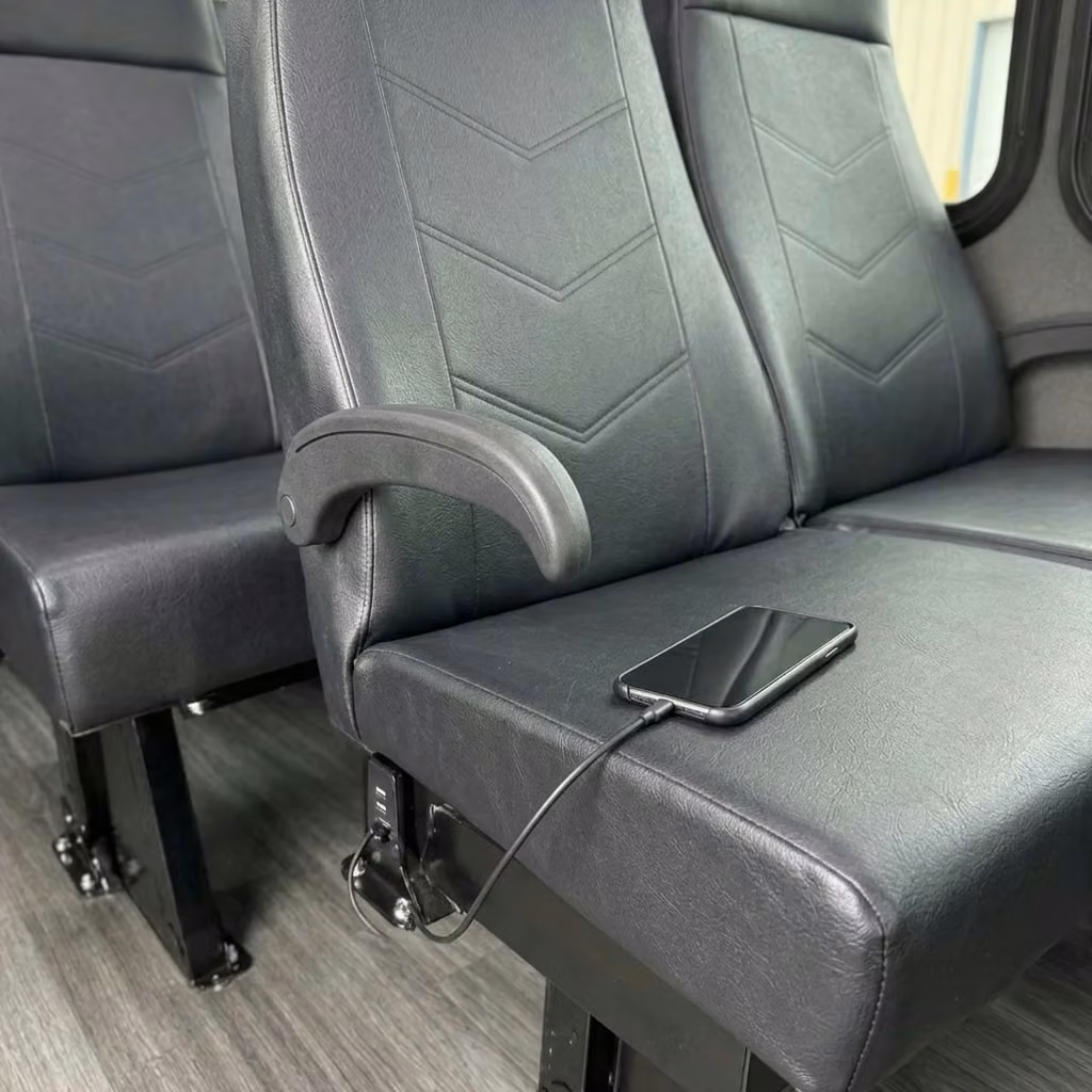 kenosha 15 passenger minibus usb charging