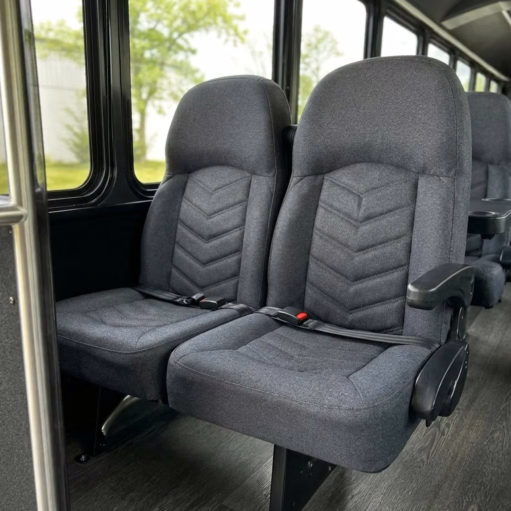 kenosha 25 passenger minibus high back seats