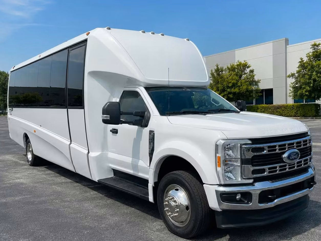 kenosha 25 passenger minibus rental