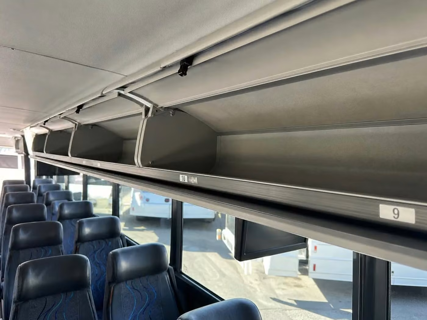 kenosha 35 passenger minibus overhead storage
