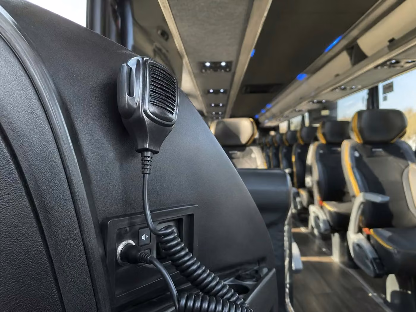 kenosha 56 passenger charter bus pa system