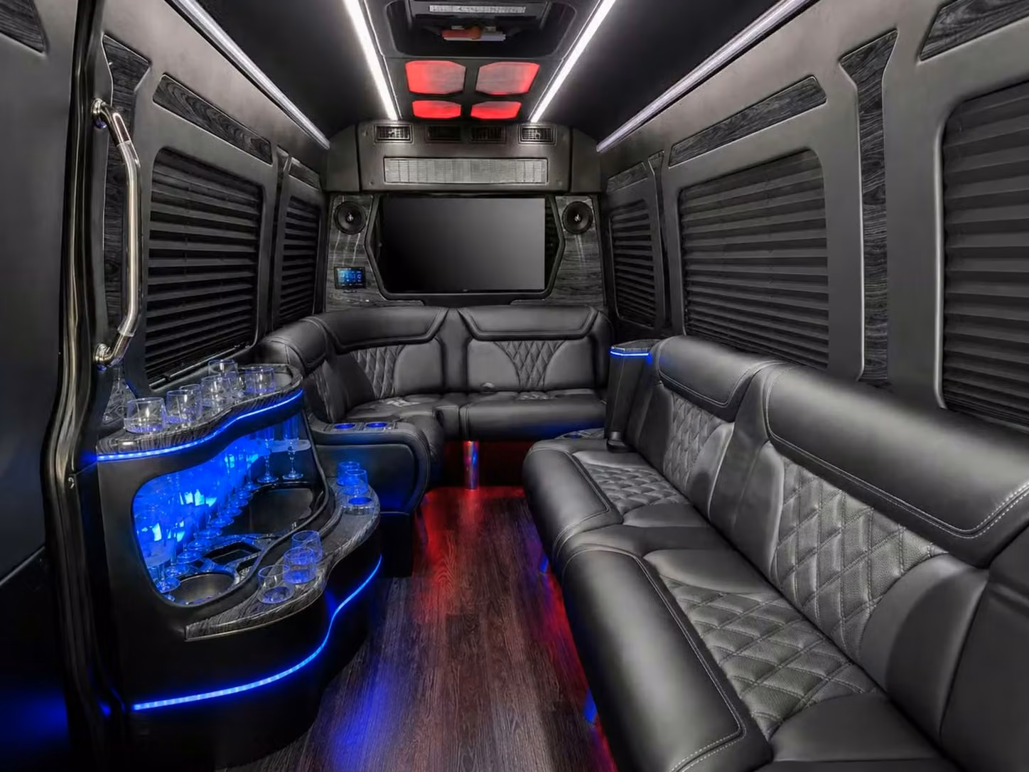 kenosha ada accessible long distance charter bus rentals in kenosha