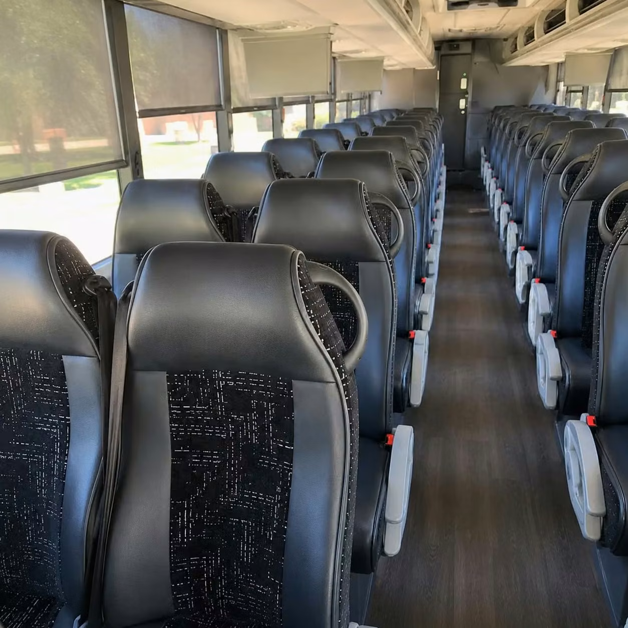kenosha charter bus prices