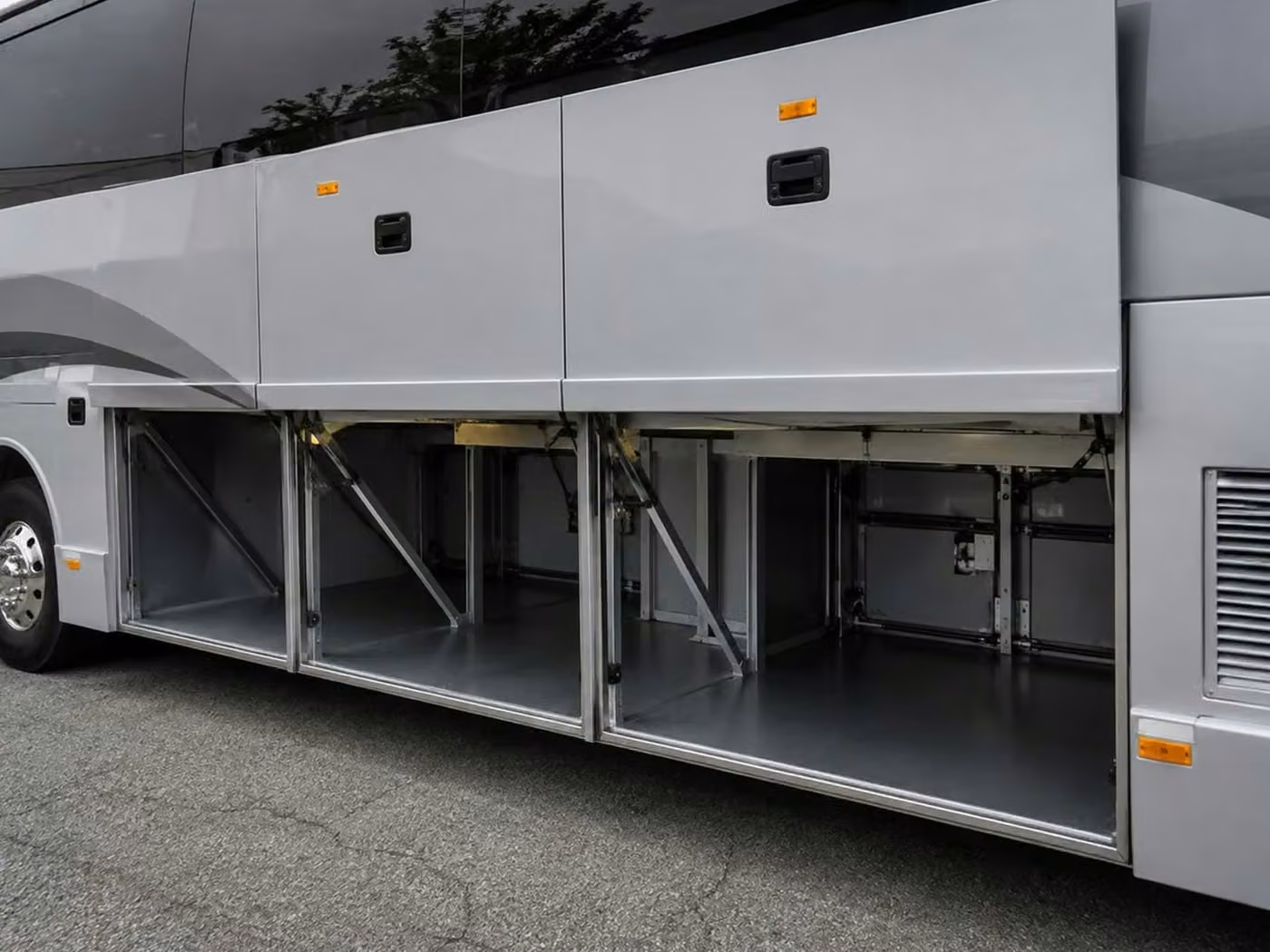 kenosha charter bus under bus storage