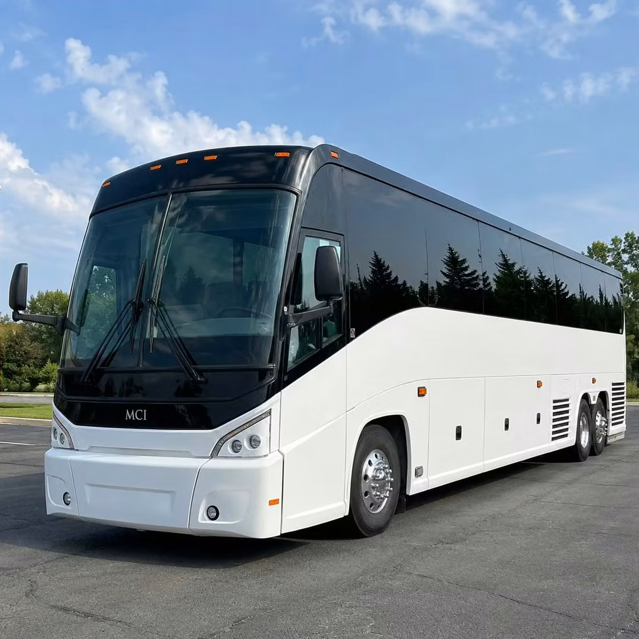 kenosha concert party buses with bluetooth sound leds and onboard bars