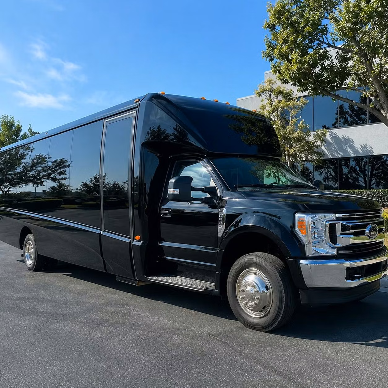 kenosha homecoming winter formal and school dance bus rentals