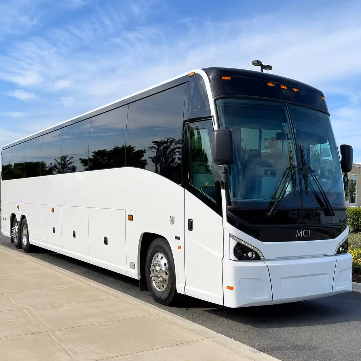 kenosha impress attendees with premium shuttle bus services