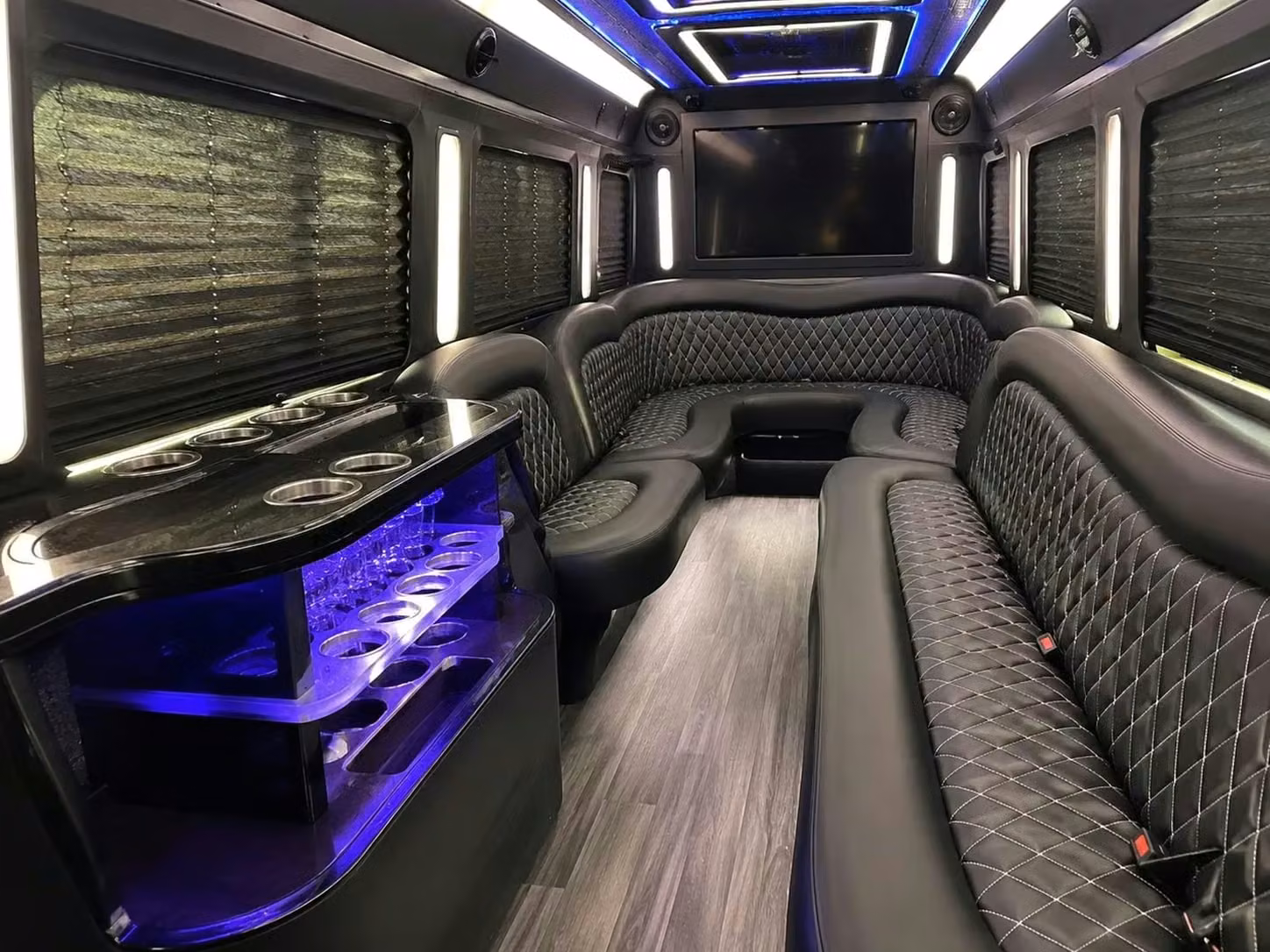 kenosha party bus bar area