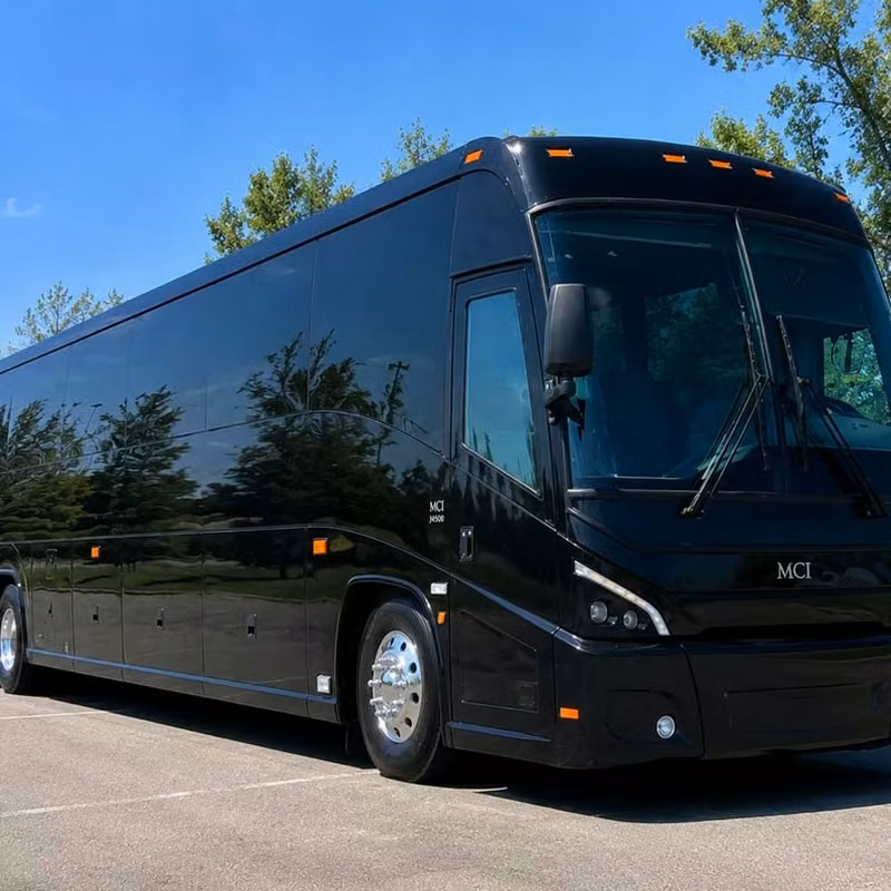 kenosha airports charter bus guide